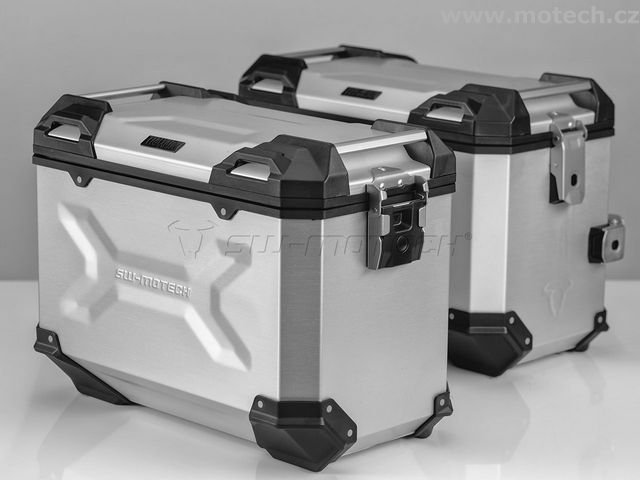 kompletní sada bočních kufrů TRAX Adventure 45/45 l stříbrné Honda VFR800X Crossrunner (15-) - Kliknutím na obrázek zavřete