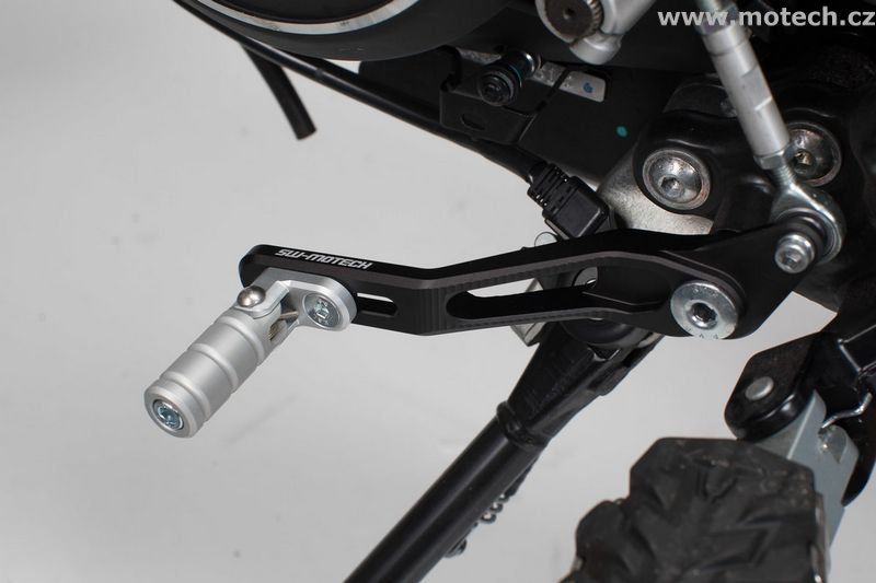 nastavitelná řadička Ducati Scrambler Desert Sled (16-) - Kliknutím na obrázek zavřete