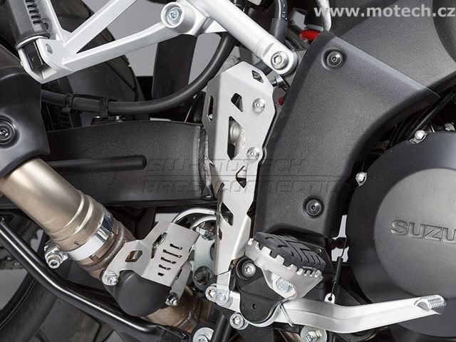 kryt brzdové pumpy Suzuki V-Strom 1000 (14-) - Kliknutím na obrázek zavřete