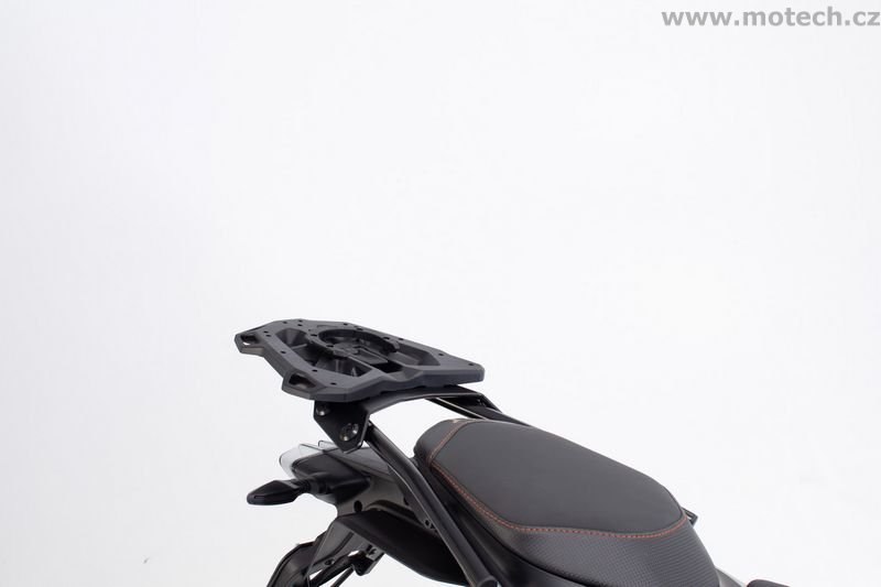 kroužek k uchycení tankbagu EVO na horní nosič STREET-RACK bez plotny - Kliknutím na obrázek zavřete