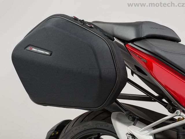 Kompletní sada kufrů - AERO Ducati Multistrada 1200 (15-) - Kliknutím na obrázek zavřete
