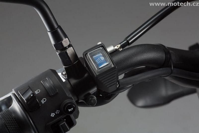 Podsvětlený vodě odolný spínač dálkových světel na řídítka - modrý - Kliknutím na obrázek zavřete