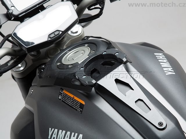 kroužek na nádrž QUICK-LOCK EVO Yamaha MT-07 (14-) / Moto Cage (15-) - Kliknutím na obrázek zavřete