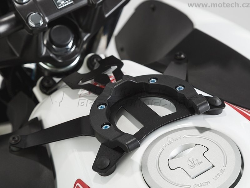 QUICK-LOCK kroužek na nádrž Honda CB 500 F (13-) - Kliknutím na obrázek zavřete