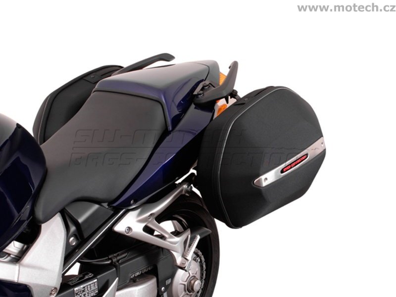 boční nosiče QUICK-LOCK EVO HONDA VFR 800 V-TEC (02-06) - Kliknutím na obrázek zavřete