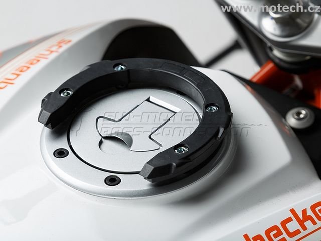 kroužek na nádrž QUICK-LOCK EVO KTM Duke 390 (13-) - Kliknutím na obrázek zavřete