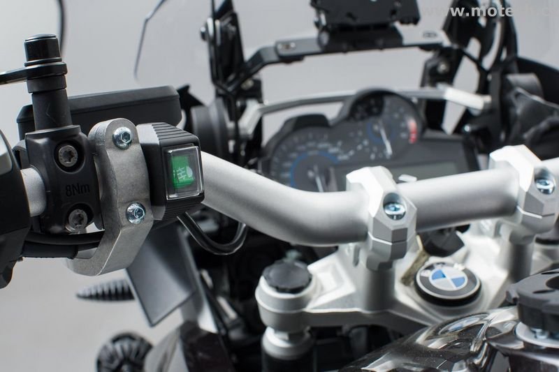 Podsvětlený vodě odolný spínač mlhovek na řídítka - zelený - Kliknutím na obrázek zavřete