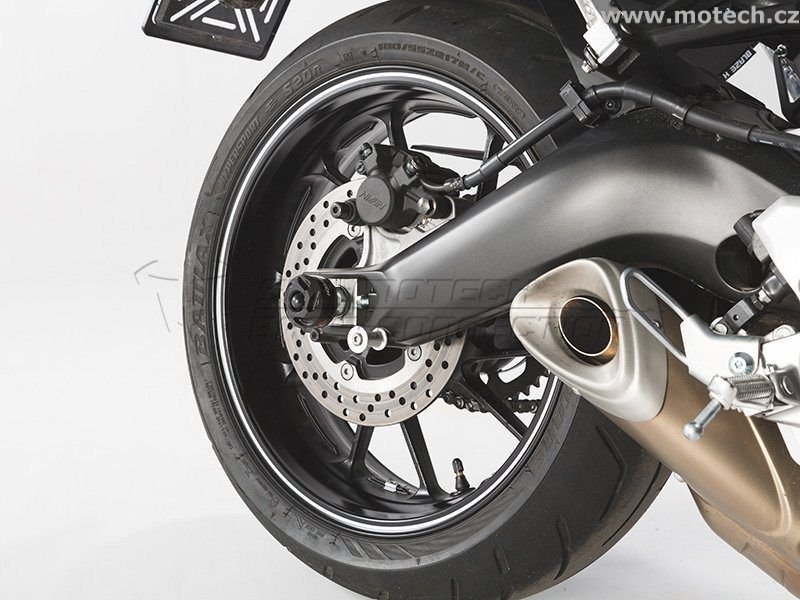 Padací protektor na zadní kyvnou vidlici Yamaha MT-09 (13-) - Kliknutím na obrázek zavřete